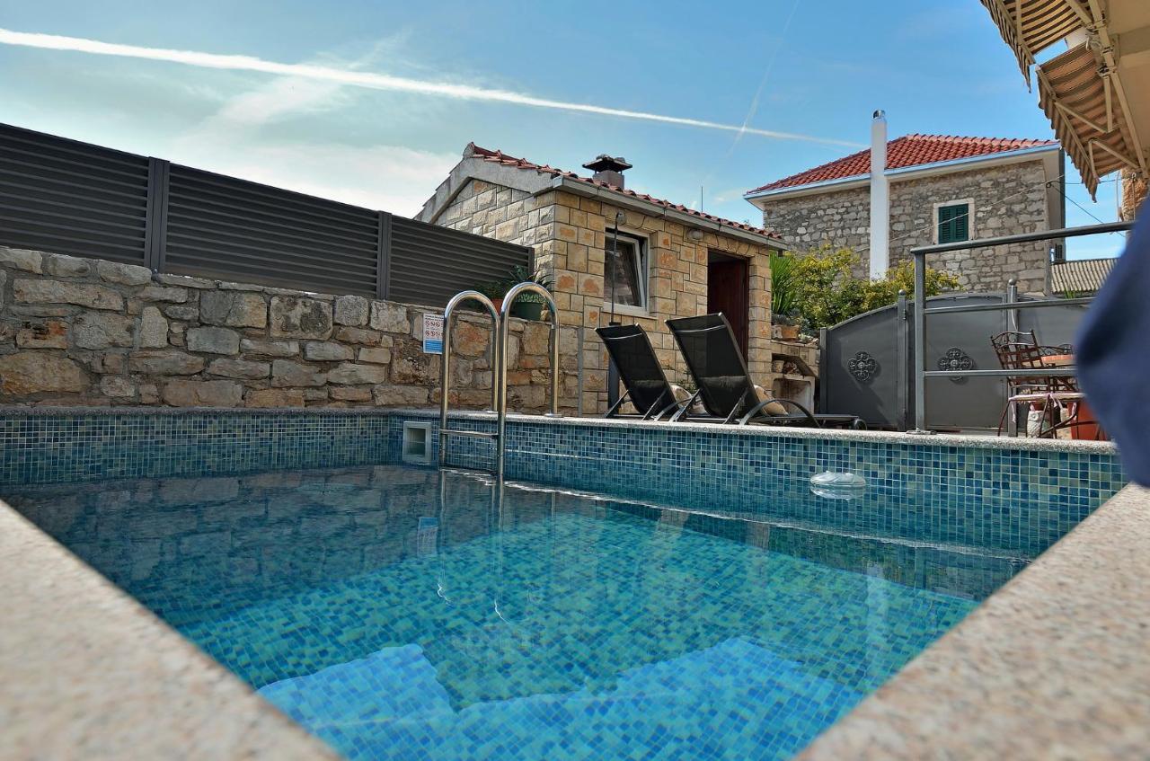 House Tihana Donje Selo na Šolti Exterior foto